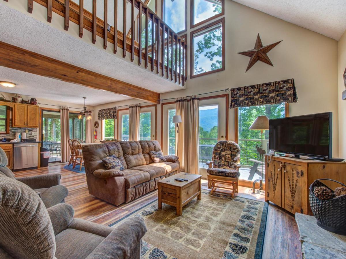 Mountain Charm Villa Гетлинбург Екстериор снимка